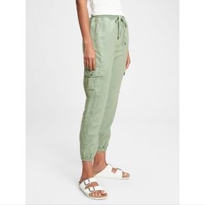 High rise linen cargo jogger